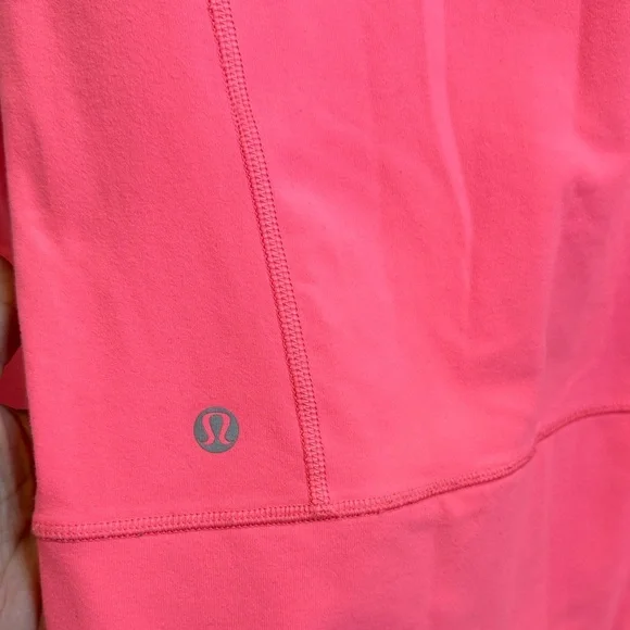 Lululemon in stride - Picture 3 of 5